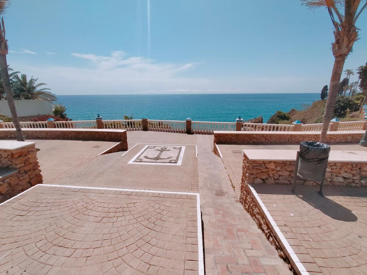 Nerja Sun Apartment Bahia Екстериор снимка