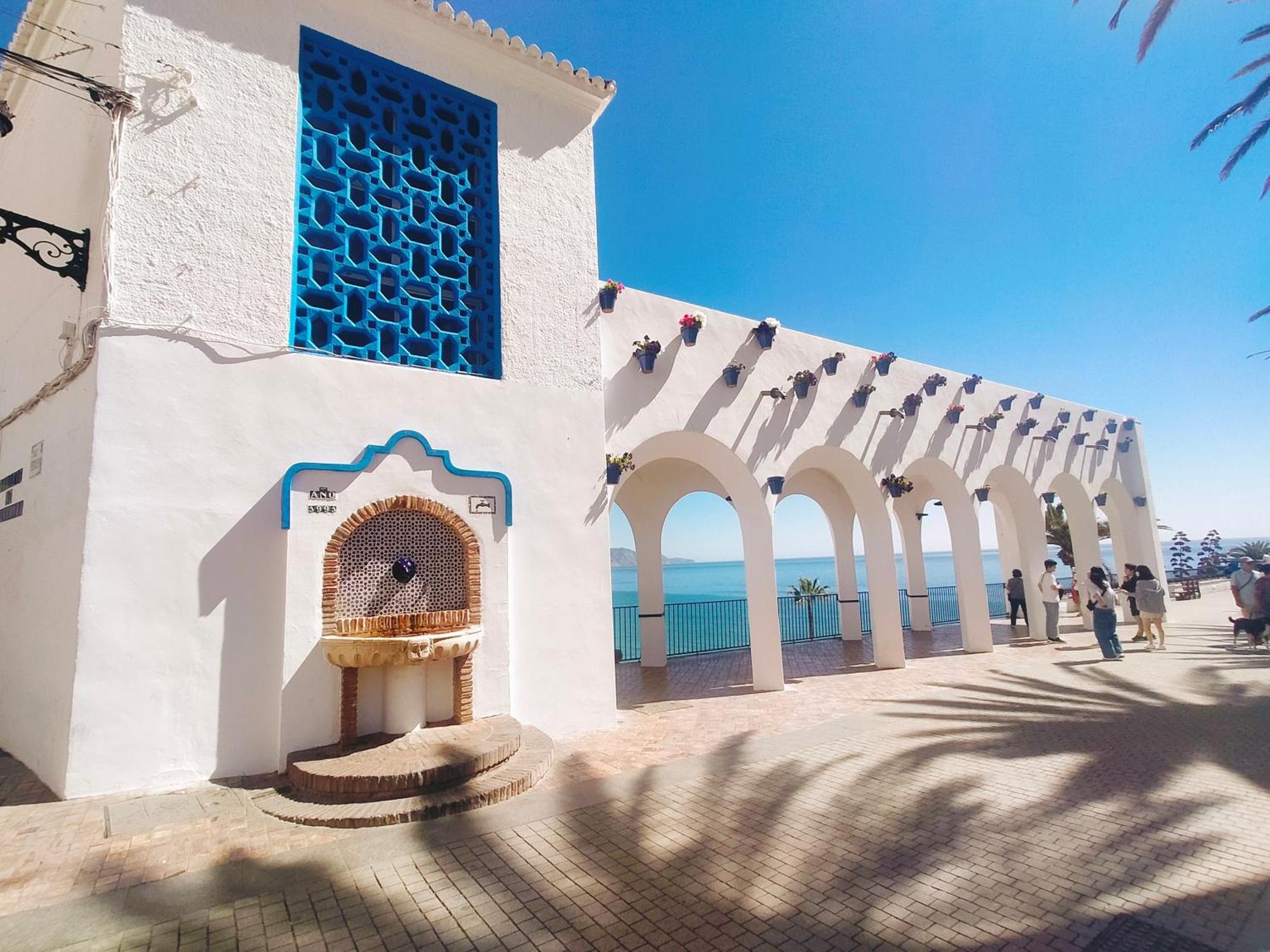 Nerja Sun Apartment Bahia Екстериор снимка