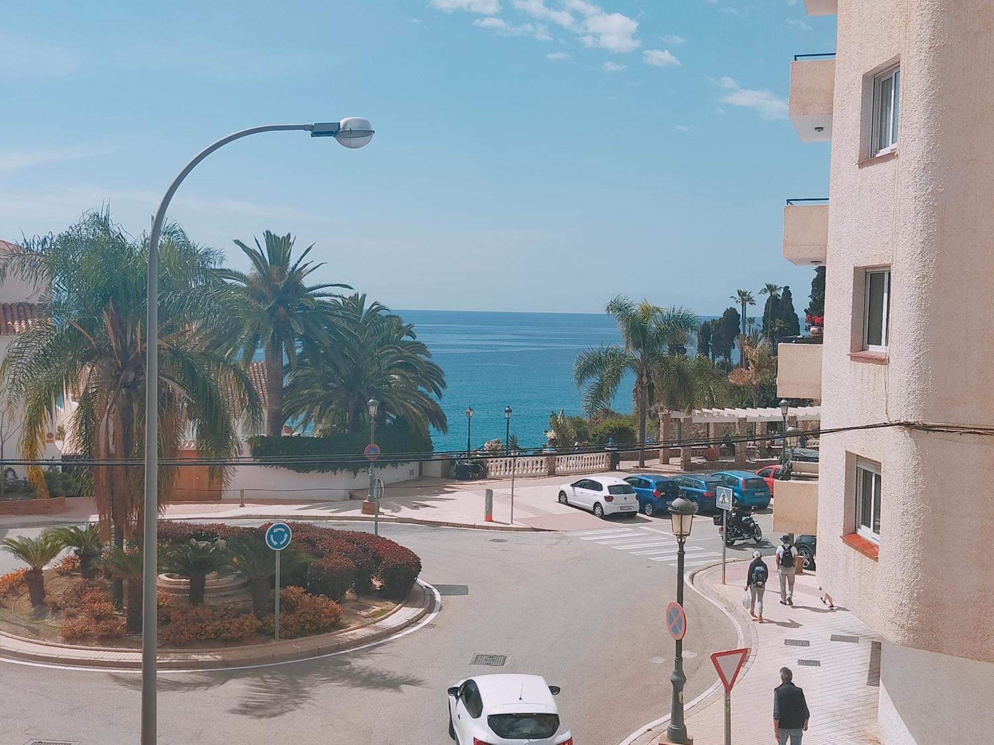 Nerja Sun Apartment Bahia Екстериор снимка